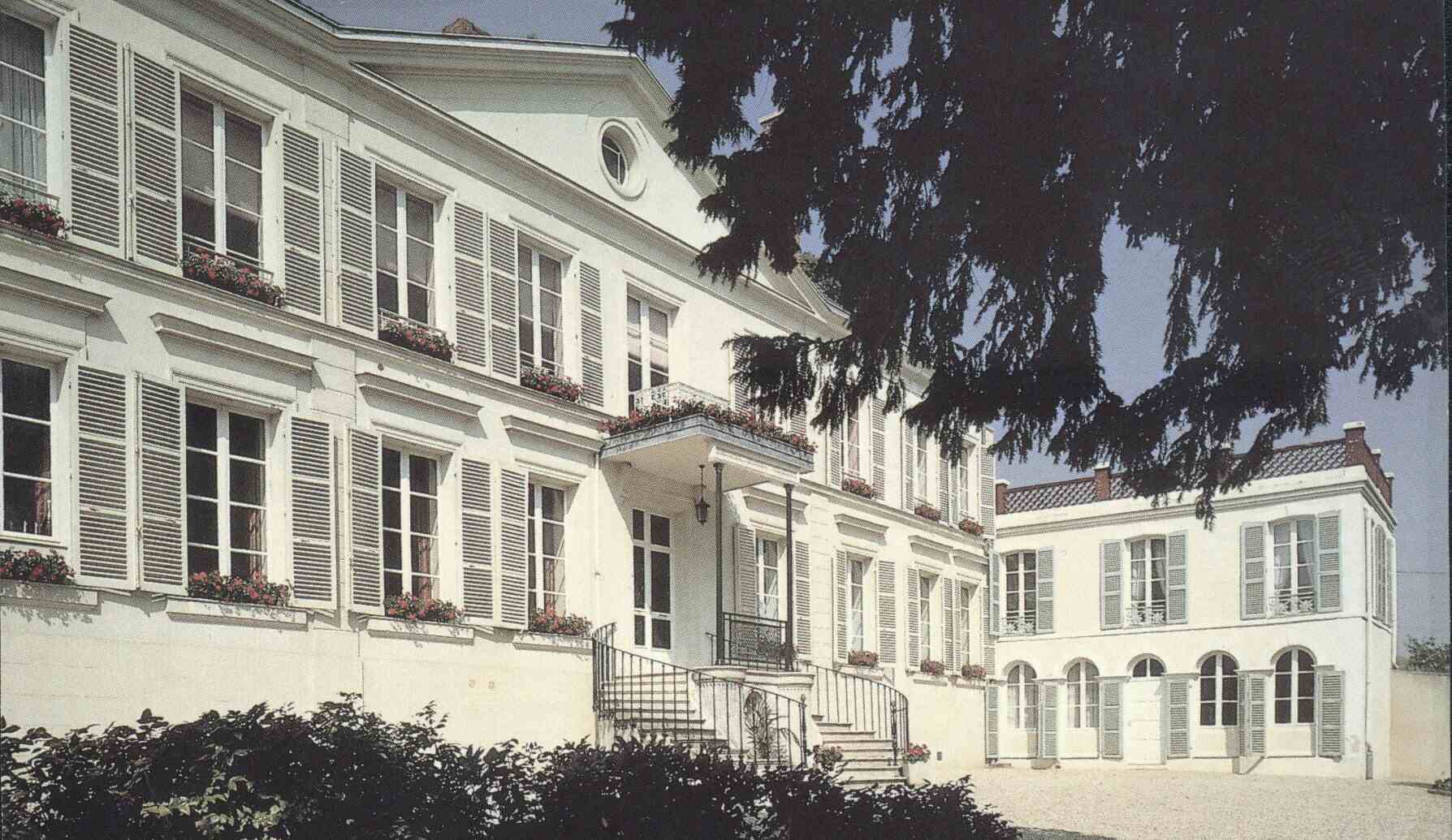 Avize ann�es 80 : " Bricout le Champagne des stars "